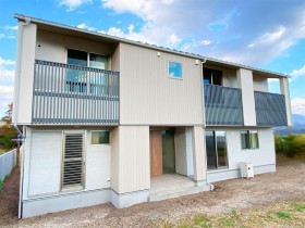 H様_外観2 65c7773f6939499bf9dbef4c323394ab